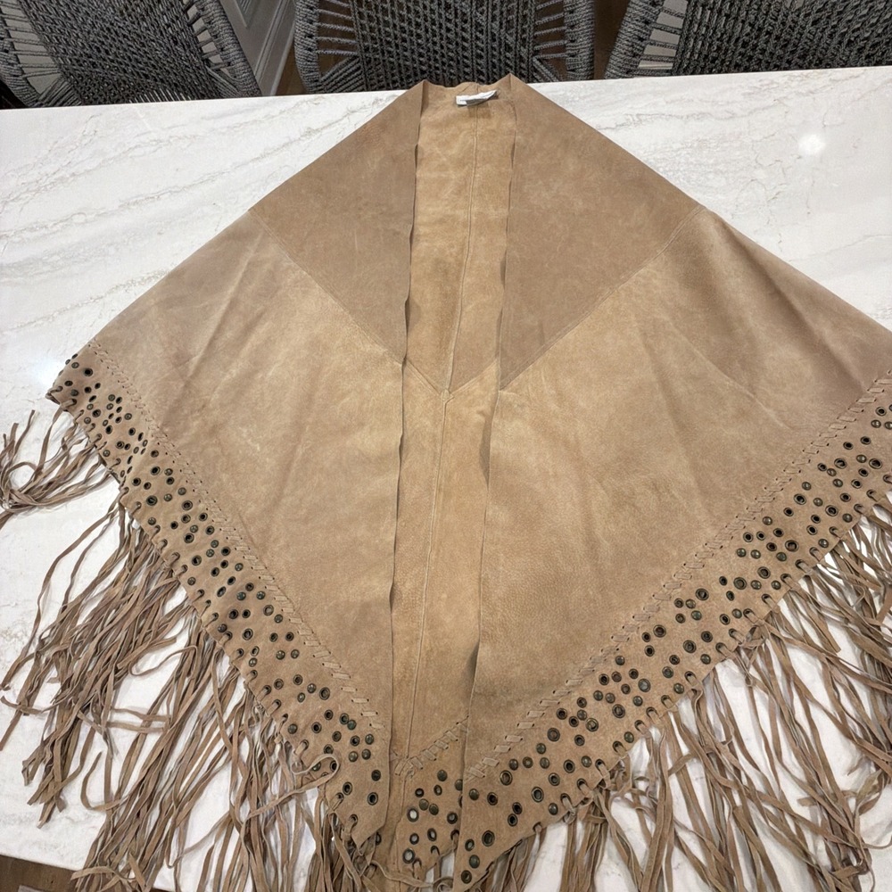 Newport News Genuine Suede Leather Poncho Cape Camel Tan Suede Studded One Size